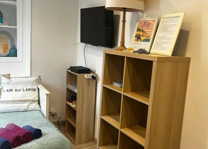 Apartment Joli Renove Vieux Nice